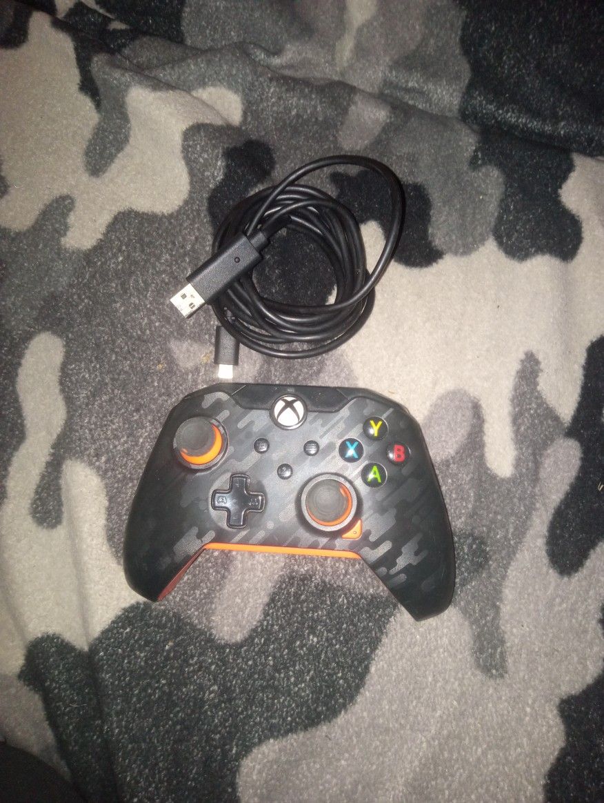 Wired Xbox Controller