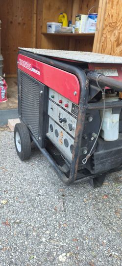 Honda ES6500 Portable Generator