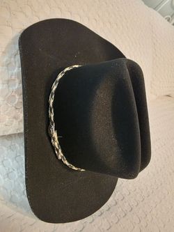 Ladies cowboy hat