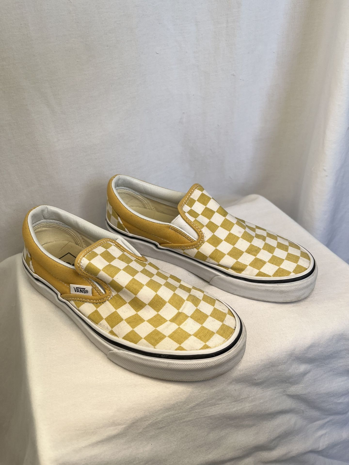 Vans Women's Classic Checkerboard Slip-on Yellow White Skate Shoes for Sale  in Seattle, WA - OfferUp