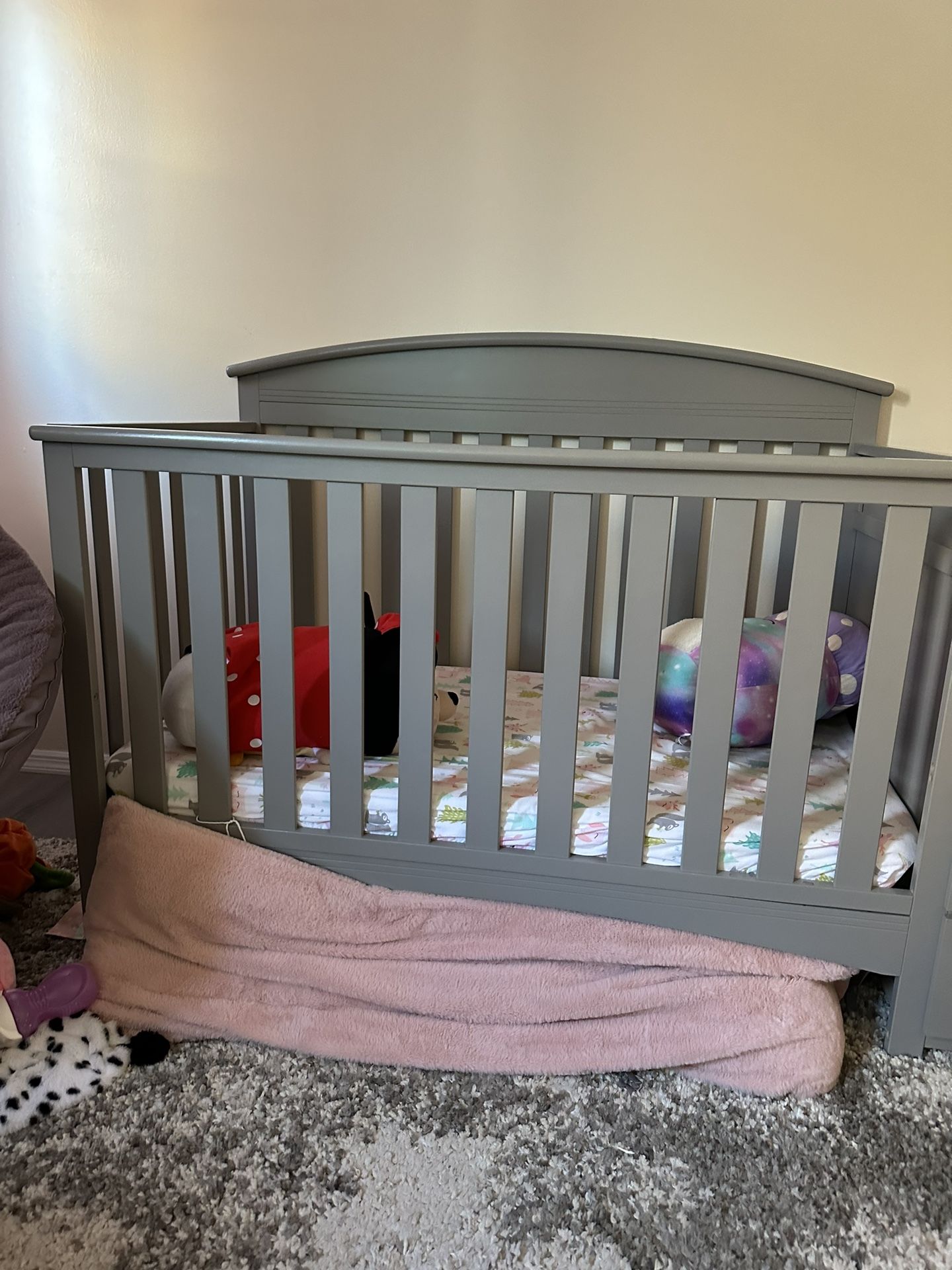 Baby Crib 