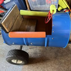 Train Carts For A Riding Lawnmower