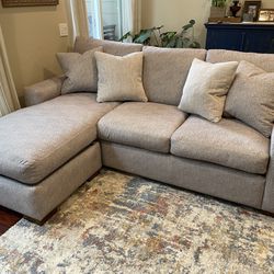 Stanton (PDX Local) Sofa Chaise w/Stor