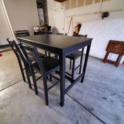 4 Seater Table