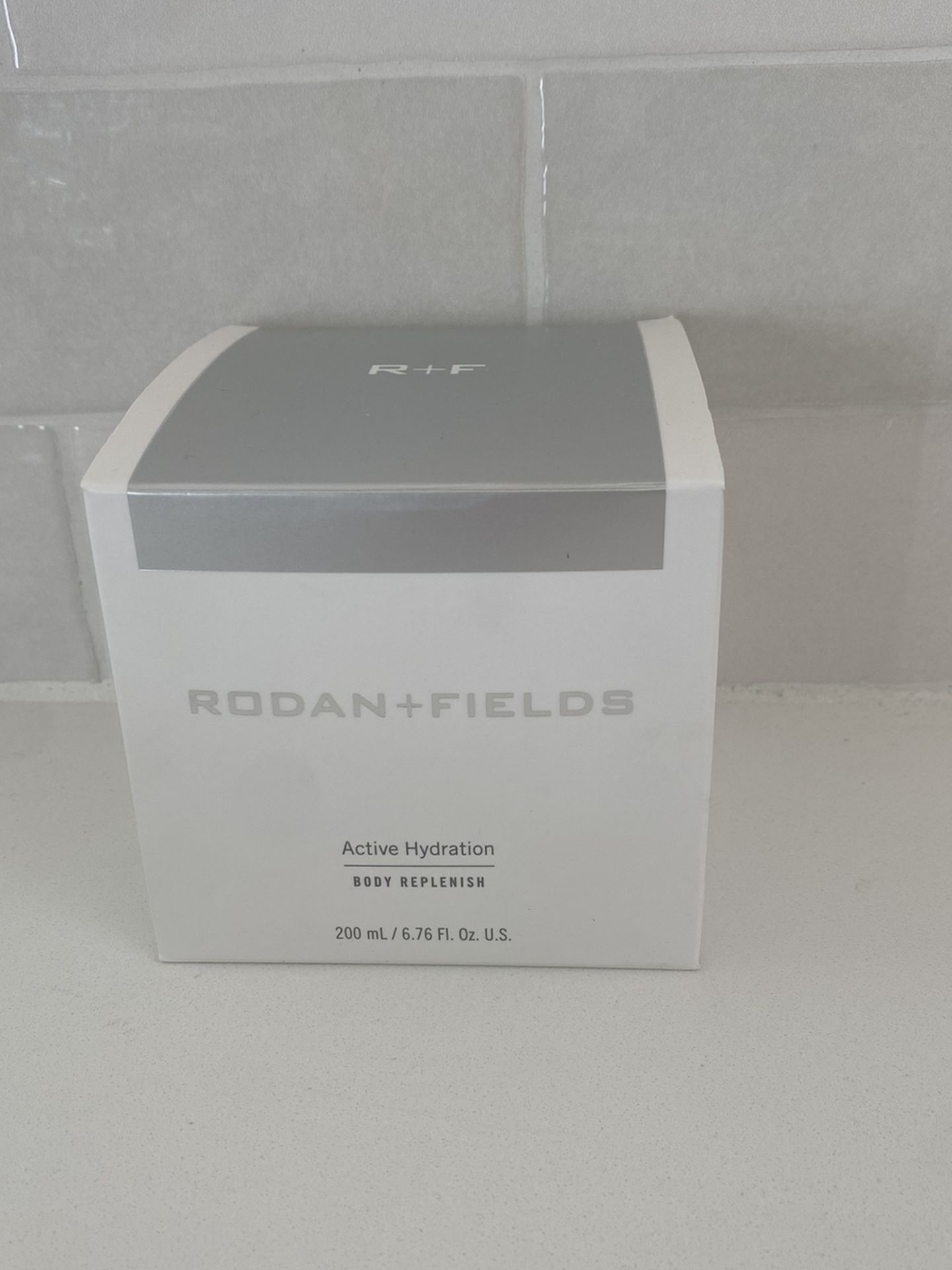 Rodan + Fields Active Hydration Body Replinish 