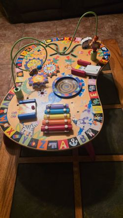 Kids activity table