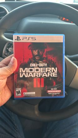 Call OF Duty Modern Warfare III,,, Like New…