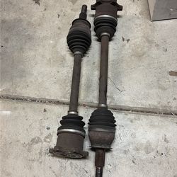 G37/370z oem rear axle shafts