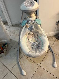 Baby swing