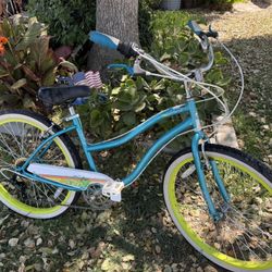 26” Huffy Beach Cruiser, Bike With Gears In Great Shape