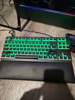 Razer Keyboard, Razer mouse and speakers