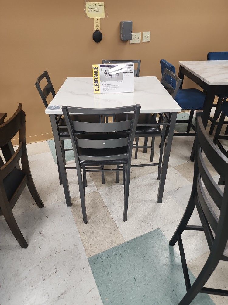 Leslie Dining Set - American Freight Austin, TX
