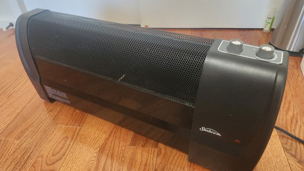 Sunbeam convection heater