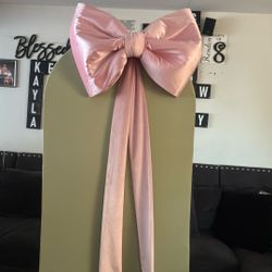 Huge Bows