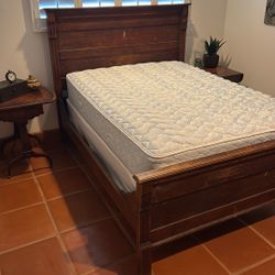 Full Size Frame Set, Mattress & Box Spring