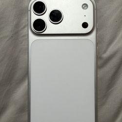 Apple iPhone 17 Pro Max 256 GB Silver (Verizon) Excellent Condition