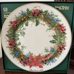 Lenox Christmas 1990 Decorative Collectible Plate