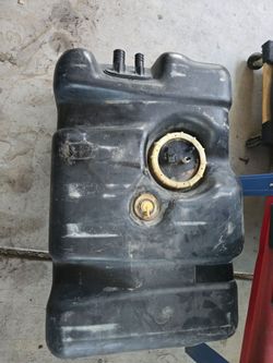 Gas tank from grand cherokee