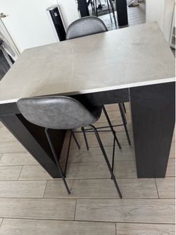 Island and bar stools