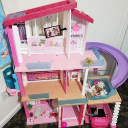 Doll House 