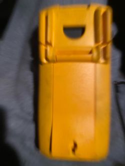 Fluke 83V (voltage tester)