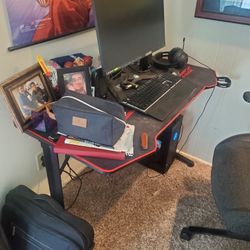 Gaming Desk