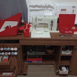 1977 Bernina 830 Record Sewing Embroidery Machine RARE Setup with Cabinet/Case/Extras/Manual