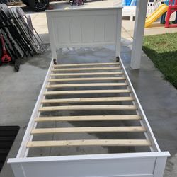Twin Bed