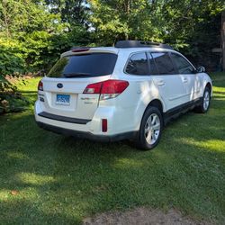 2013 Subaru Outback Automatic, 173, Thousand Miles 