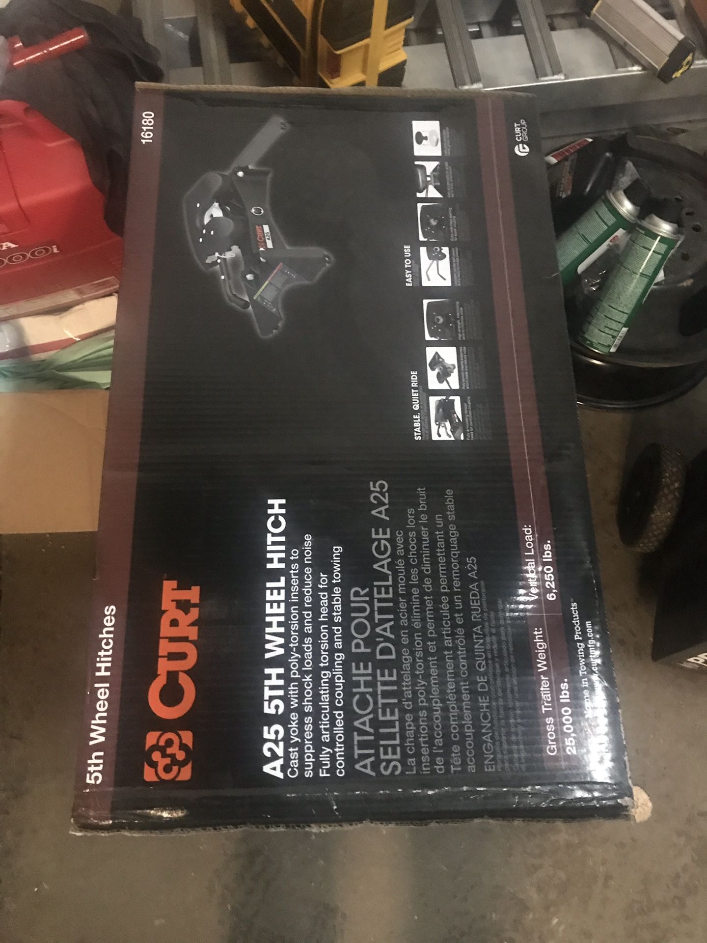 Brand new Curt A25 fifth wheel with rails
