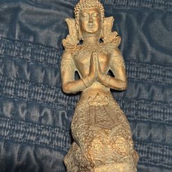 Thai Teppanom Statue 