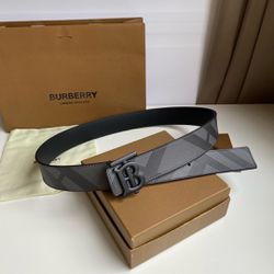 Burberry 24ss Belt With Box New 