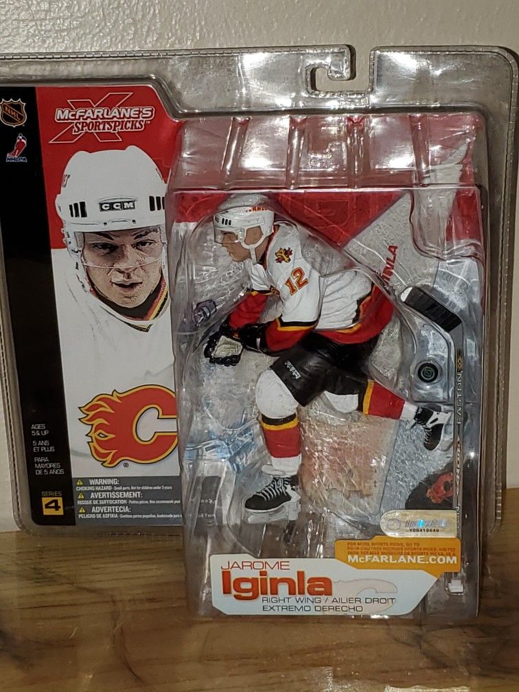 NHL Jarome Iginla Series 4 Action Statue! Never Removed From Box!