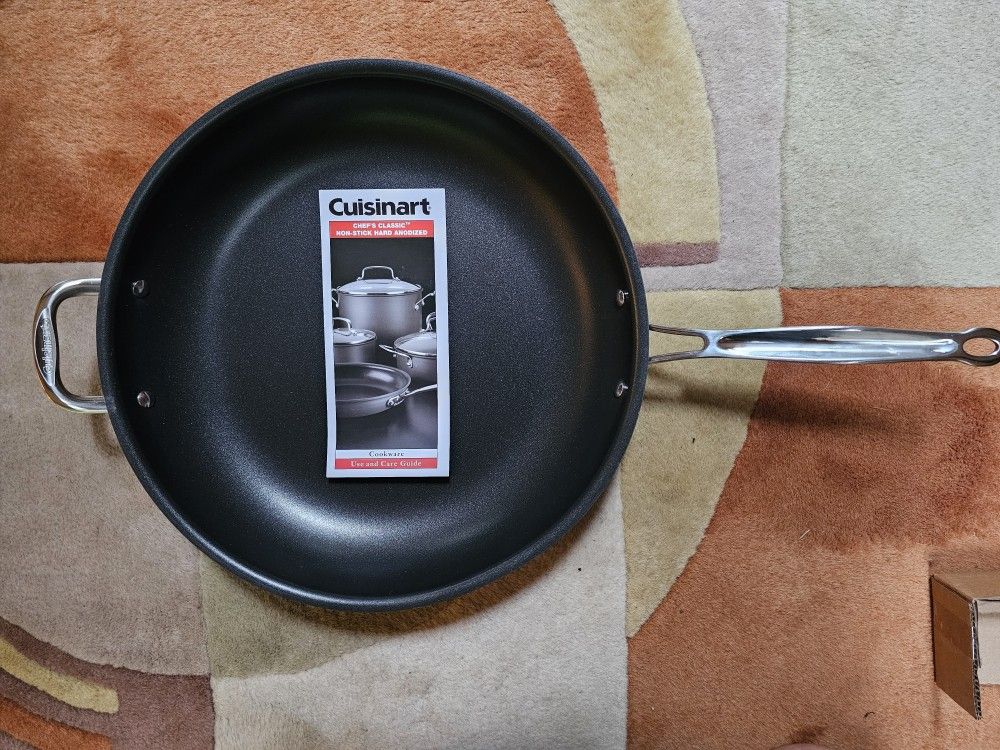 Cuisinart 14" Skillet - New