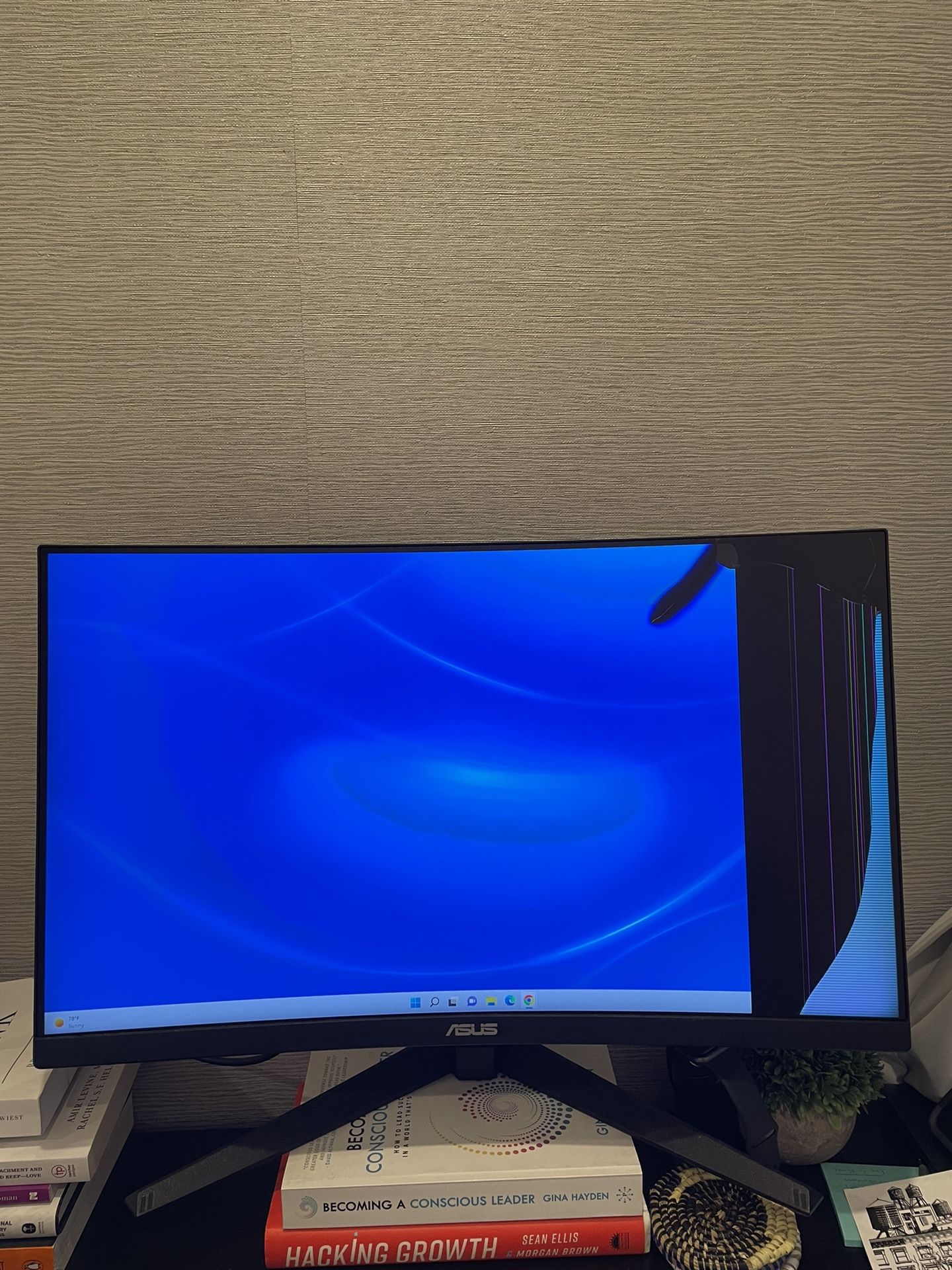 ASUS TUF Gaming 24" (23.8" viewable) 1080P Curved Gaming Monitor (VG24VQ1B) - Full HD, 165Hz (Supports 144Hz), 1ms, Extreme Low Motion Blur, Speakers,