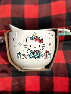Ceramic Bowl With Spoon 