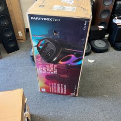 JBL 720 Partybox Wireless Bluetooth Speakder