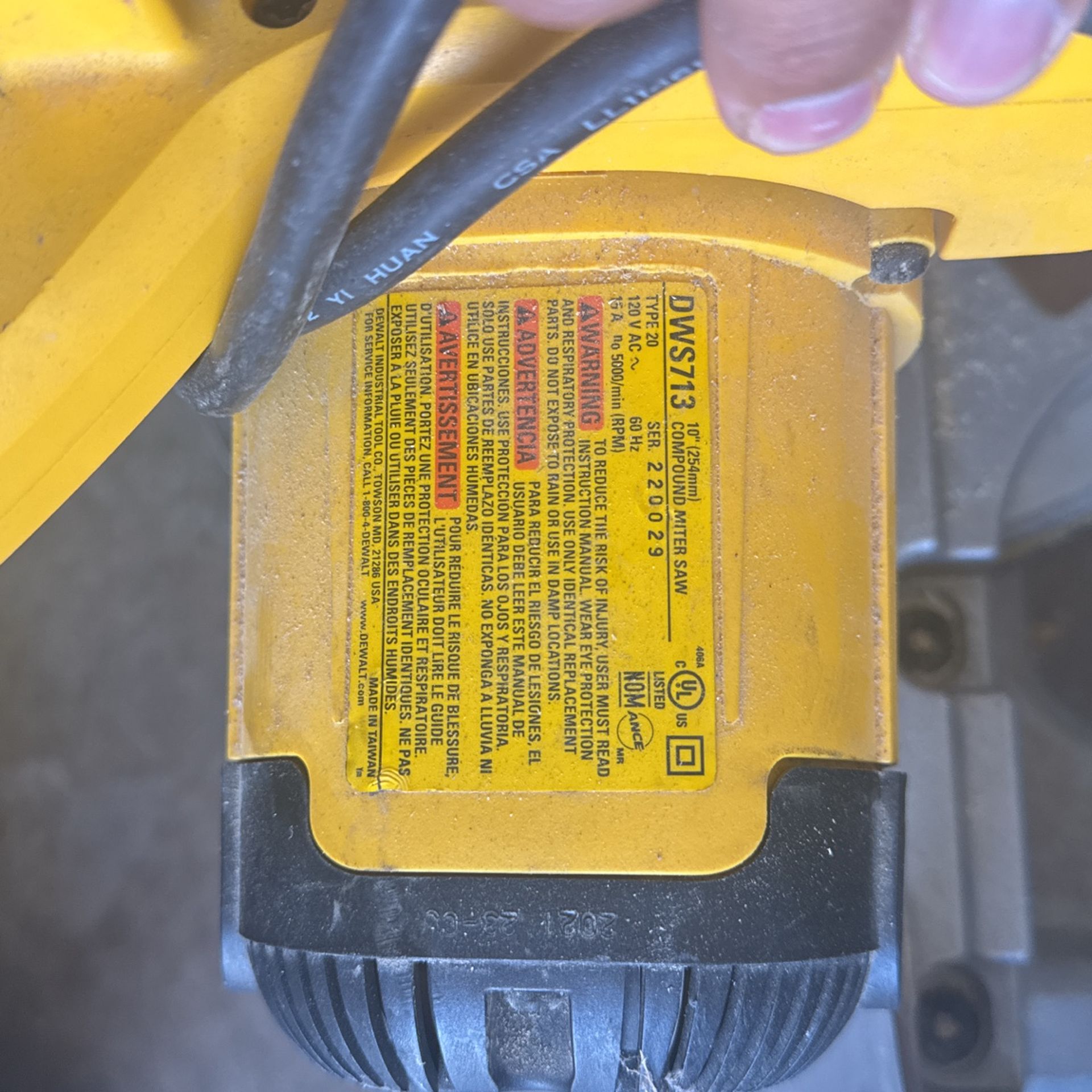Dewalt 10” Miter Saw