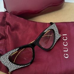 NEW IN BOX GUCCI Embellished Mixed-Media Cat-Eye Sunglasses