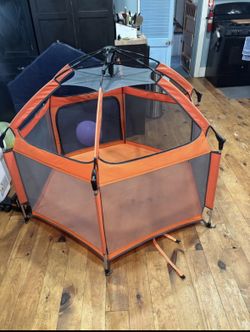 POP 'N GO PLAYPEN 