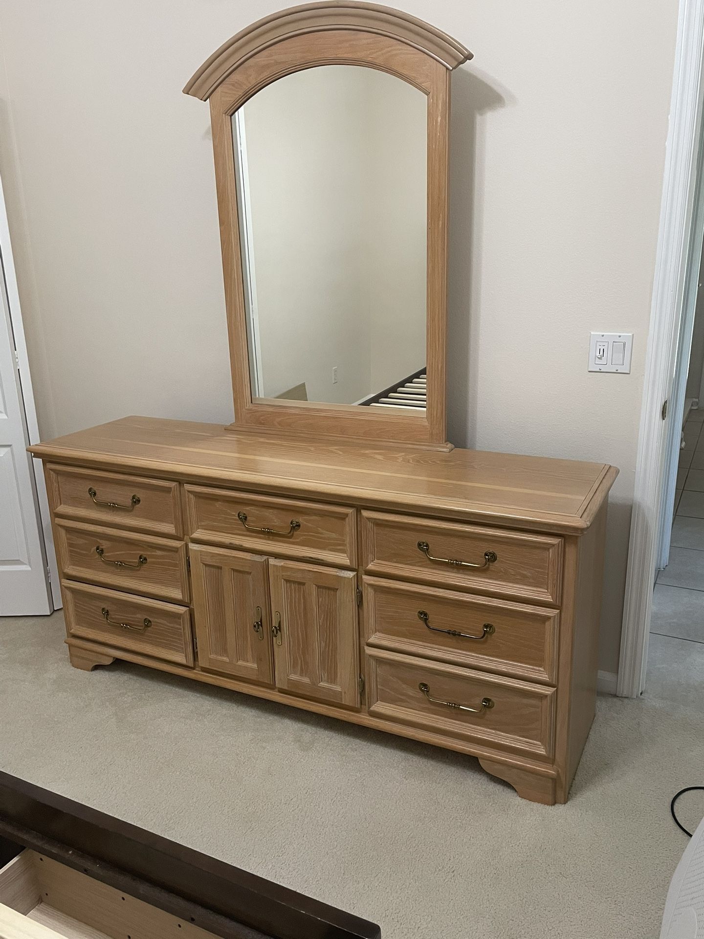 Dresser and Nightstand 