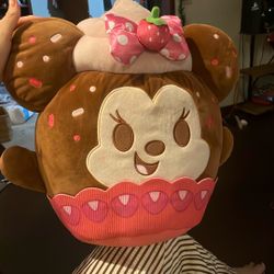 Disney Parks Minnie Mouse Munchkin Stuffy