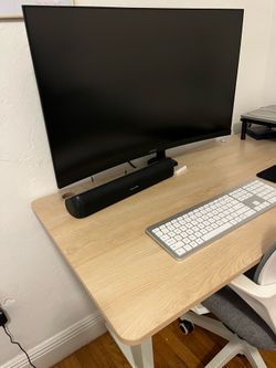 MSI 32’ 4K 144hz Curved Monitor $300