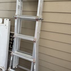 Adjustable Ladder 17’