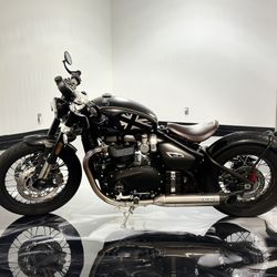 2020 Triumph Bonneville Bobber TFC