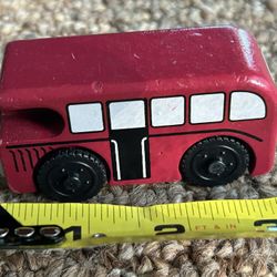 BERTIE - Thomas & Friends wooden Railway