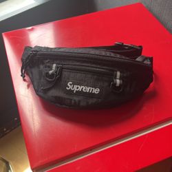 Supreme Box Logo X Cordura Brand Fabric Black Waist Bag for