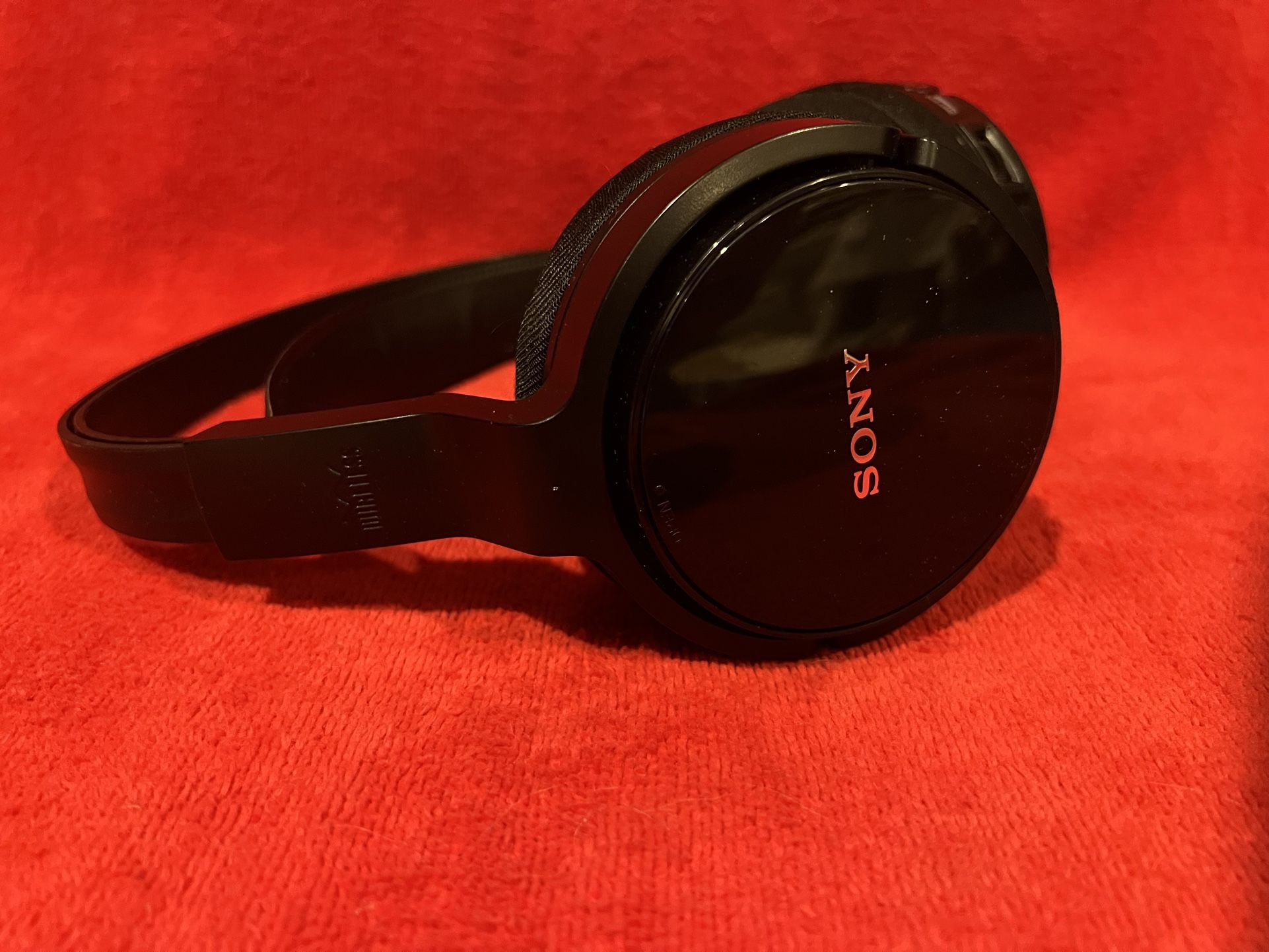 Used Black Sony Wireless Stereo Headphones MDR-RF912R