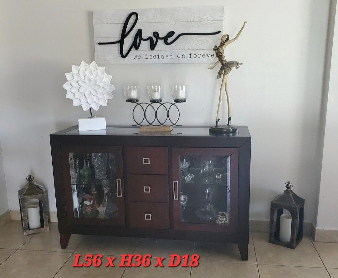 Buffet Table