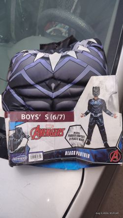 Costume